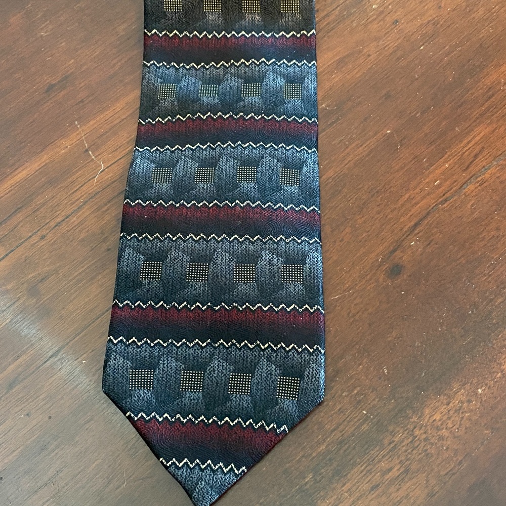 Dimoggio silk men's tie black gold red